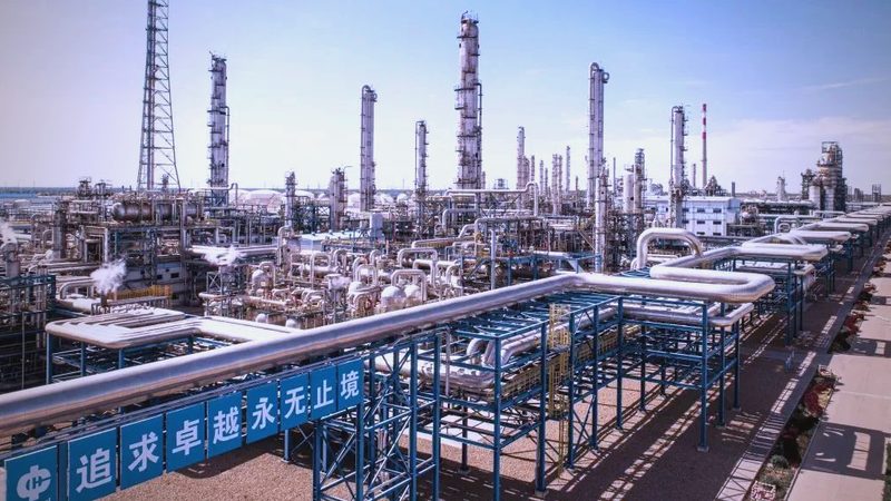 大宗化工原料价格波动背后的逻辑与市场推手